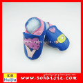 Taiwan Quality blue and rose tree embroidered cow leather soft flat wholesale shoes for baby